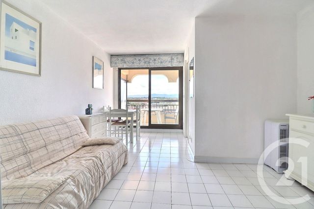 Appartement F1 bis à vendre - 2 pièces - 26.49 m2 - FREJUS - 83 - PROVENCE-ALPES-COTE-D-AZUR - Century 21 Sud Habitat