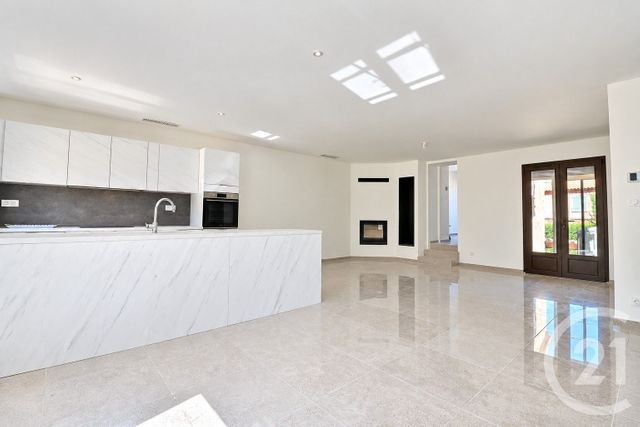 maison à vendre - 4 pièces - 92.37 m2 - FREJUS - 83 - PROVENCE-ALPES-COTE-D-AZUR - Century 21 Sud Habitat