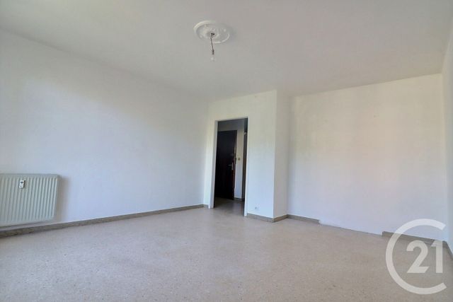 Appartement F3 à vendre - 3 pièces - 70.11 m2 - FREJUS - 83 - PROVENCE-ALPES-COTE-D-AZUR - Century 21 Sud Habitat