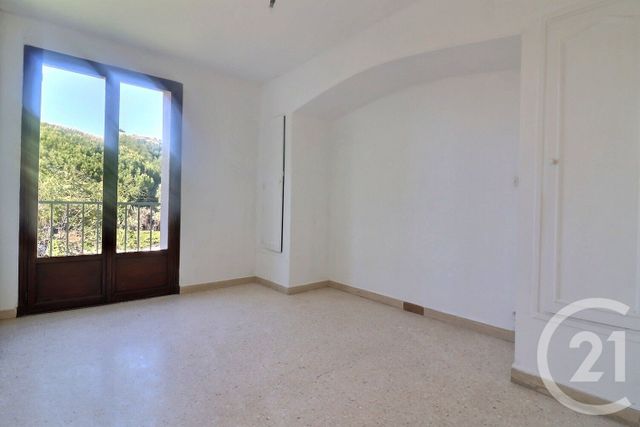 Appartement F3 à vendre - 3 pièces - 70.11 m2 - FREJUS - 83 - PROVENCE-ALPES-COTE-D-AZUR - Century 21 Sud Habitat