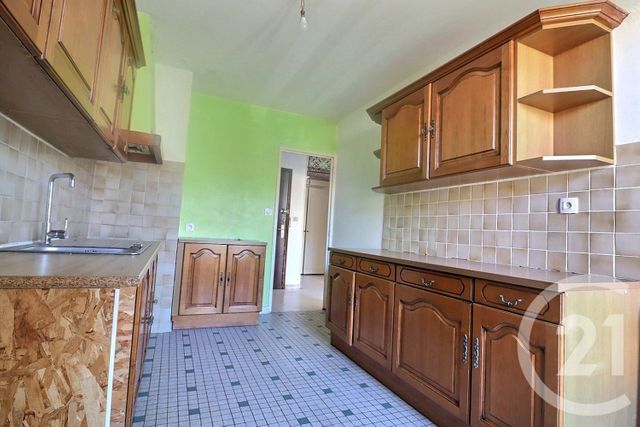 Appartement F3 à vendre - 3 pièces - 70.11 m2 - FREJUS - 83 - PROVENCE-ALPES-COTE-D-AZUR - Century 21 Sud Habitat