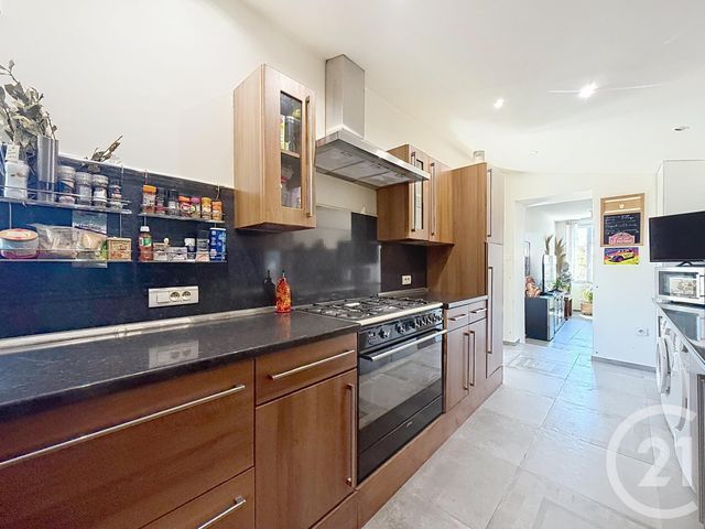 Appartement T3 à vendre - 3 pièces - 79.31 m2 - FREJUS - 83 - PROVENCE-ALPES-COTE-D-AZUR - Century 21 Sud Habitat