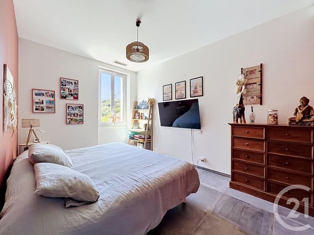 Appartement T3 à vendre - 3 pièces - 79.31 m2 - FREJUS - 83 - PROVENCE-ALPES-COTE-D-AZUR - Century 21 Sud Habitat