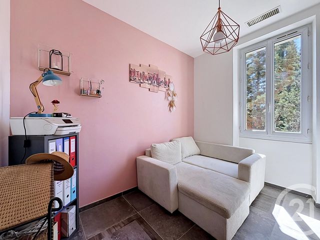 Appartement T3 à vendre - 3 pièces - 79.31 m2 - FREJUS - 83 - PROVENCE-ALPES-COTE-D-AZUR - Century 21 Sud Habitat