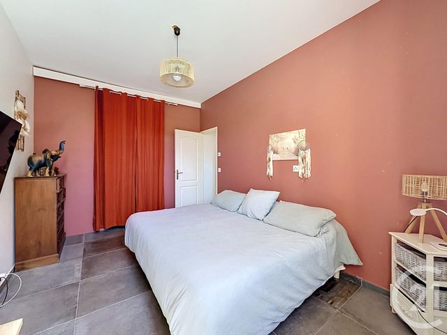 Appartement T3 à vendre - 3 pièces - 79.31 m2 - FREJUS - 83 - PROVENCE-ALPES-COTE-D-AZUR - Century 21 Sud Habitat