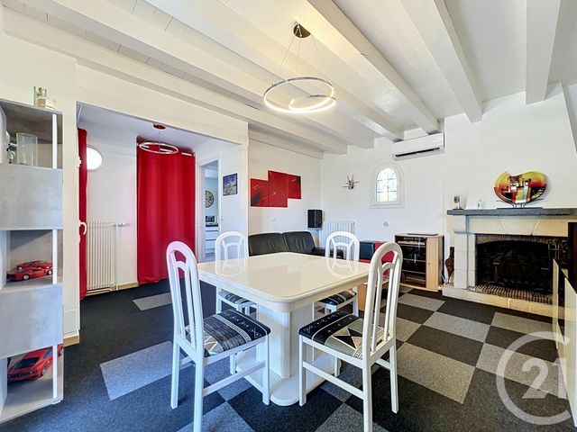 maison à vendre - 8 pièces - 175.0 m2 - ST RAPHAEL - 83 - PROVENCE-ALPES-COTE-D-AZUR - Century 21 Sud Habitat
