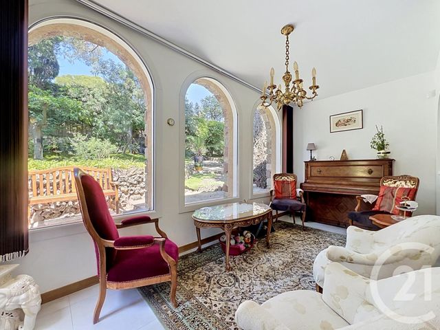 maison à vendre - 8 pièces - 175.0 m2 - ST RAPHAEL - 83 - PROVENCE-ALPES-COTE-D-AZUR - Century 21 Sud Habitat