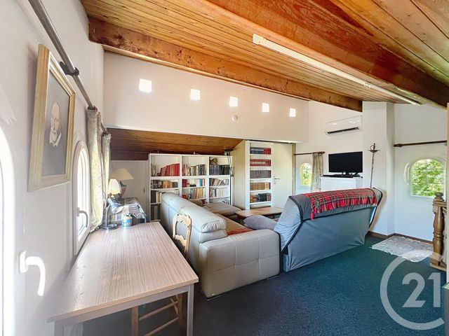 maison à vendre - 8 pièces - 175.0 m2 - ST RAPHAEL - 83 - PROVENCE-ALPES-COTE-D-AZUR - Century 21 Sud Habitat