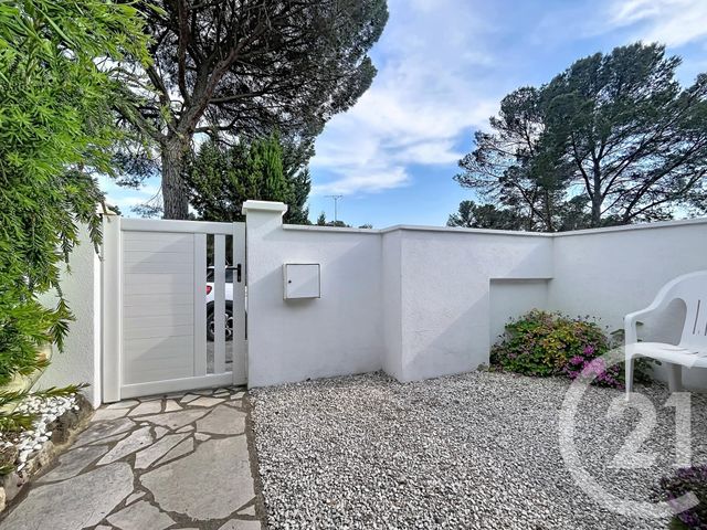 maison à vendre - 2 pièces - 47.0 m2 - ROQUEBRUNE SUR ARGENS - 83 - PROVENCE-ALPES-COTE-D-AZUR - Century 21 Sud Habitat