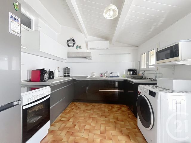 maison à vendre - 2 pièces - 47.0 m2 - ROQUEBRUNE SUR ARGENS - 83 - PROVENCE-ALPES-COTE-D-AZUR - Century 21 Sud Habitat