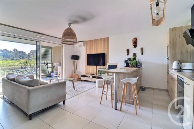 Appartement F3 à vendre - 3 pièces - 67.92 m2 - FREJUS - 83 - PROVENCE-ALPES-COTE-D-AZUR - Century 21 Sud Habitat