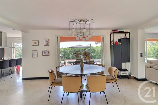 maison à vendre - 6 pièces - 160.0 m2 - FREJUS - 83 - PROVENCE-ALPES-COTE-D-AZUR - Century 21 Sud Habitat