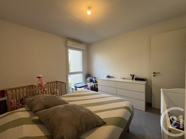 Appartement F2 à vendre - 2 pièces - 43.0 m2 - FREJUS - 83 - PROVENCE-ALPES-COTE-D-AZUR - Century 21 Sud Habitat