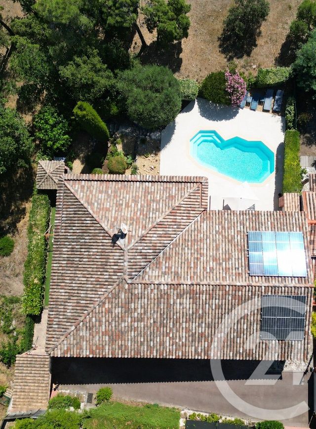 maison à vendre - 8 pièces - 190.0 m2 - FREJUS - 83 - PROVENCE-ALPES-COTE-D-AZUR - Century 21 Sud Habitat