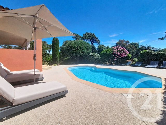 maison à vendre - 8 pièces - 190.0 m2 - FREJUS - 83 - PROVENCE-ALPES-COTE-D-AZUR - Century 21 Sud Habitat