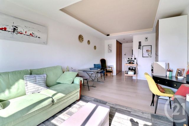 Appartement Studio à vendre - 1 pièce - 21.44 m2 - FREJUS - 83 - PROVENCE-ALPES-COTE-D-AZUR - Century 21 Sud Habitat