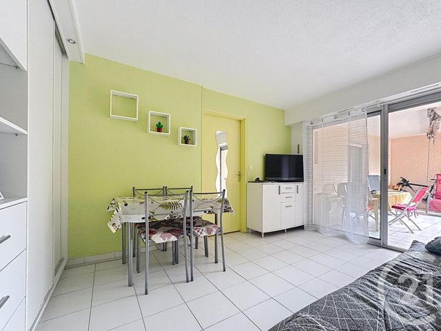 Appartement F2 à vendre - 2 pièces - 39.74 m2 - FREJUS - 83 - PROVENCE-ALPES-COTE-D-AZUR - Century 21 Sud Habitat