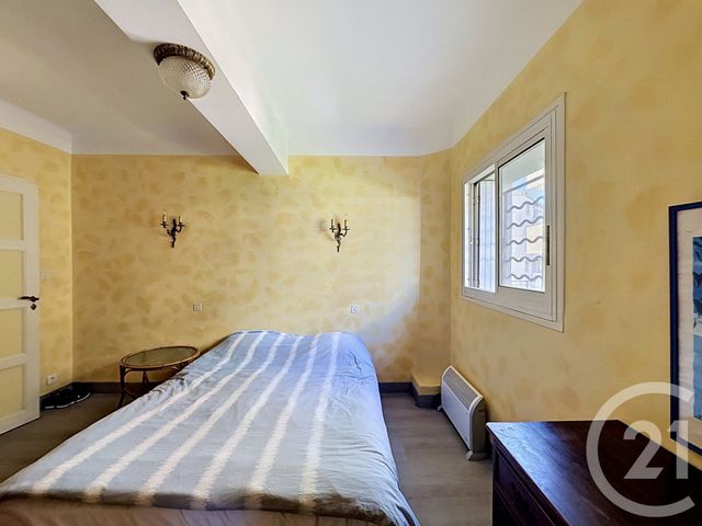 Appartement T2 à vendre - 2 pièces - 44.35 m2 - FREJUS - 83 - PROVENCE-ALPES-COTE-D-AZUR - Century 21 Sud Habitat