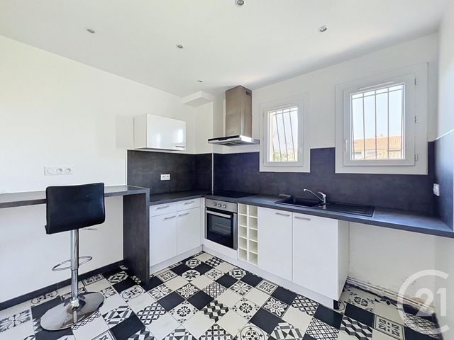 Appartement F2 à vendre - 2 pièces - 59.98 m2 - FREJUS - 83 - PROVENCE-ALPES-COTE-D-AZUR - Century 21 Sud Habitat