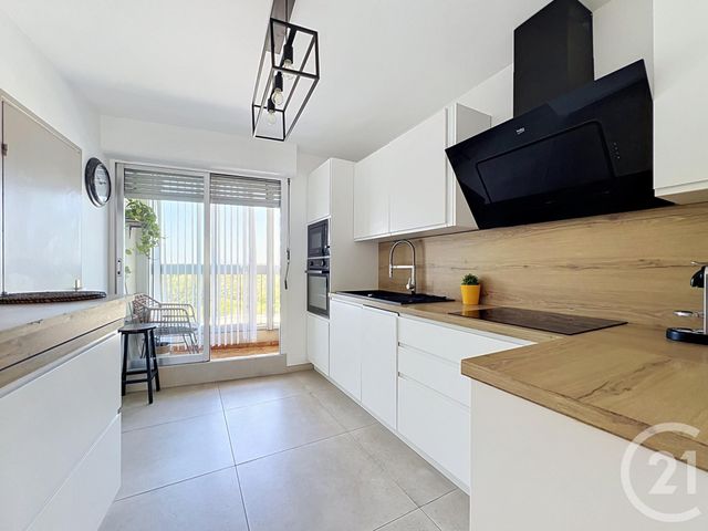 Appartement à vendre - 3 pièces - 64.87 m2 - FREJUS - 83 - PROVENCE-ALPES-COTE-D-AZUR - Century 21 Sud Habitat