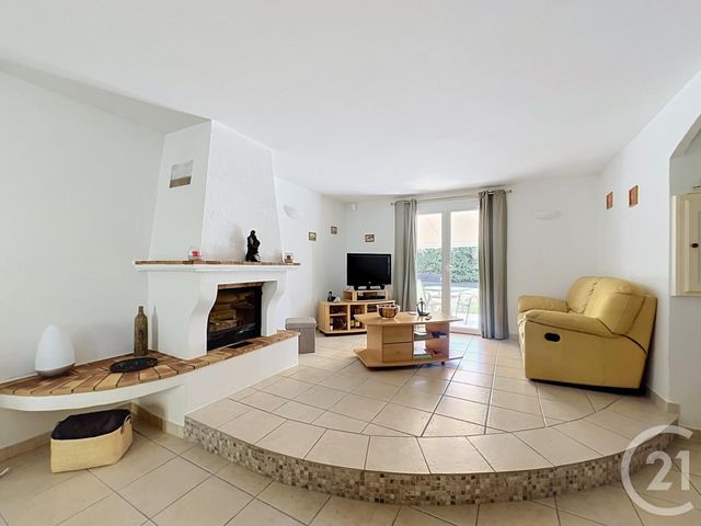 maison à vendre - 4 pièces - 77.0 m2 - BAGNOLS EN FORET - 83 - PROVENCE-ALPES-COTE-D-AZUR - Century 21 Sud Habitat