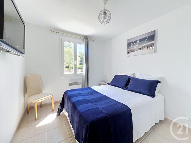 maison à vendre - 4 pièces - 77.0 m2 - BAGNOLS EN FORET - 83 - PROVENCE-ALPES-COTE-D-AZUR - Century 21 Sud Habitat