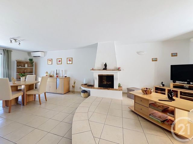 maison à vendre - 4 pièces - 77.0 m2 - BAGNOLS EN FORET - 83 - PROVENCE-ALPES-COTE-D-AZUR - Century 21 Sud Habitat