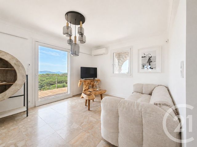 maison à vendre - 7 pièces - 190.0 m2 - FREJUS - 83 - PROVENCE-ALPES-COTE-D-AZUR - Century 21 Sud Habitat