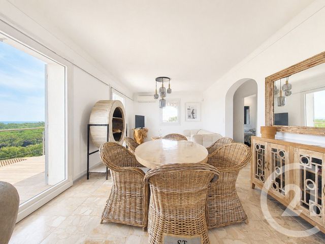 maison à vendre - 7 pièces - 190.0 m2 - FREJUS - 83 - PROVENCE-ALPES-COTE-D-AZUR - Century 21 Sud Habitat