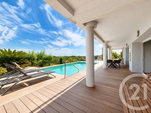 maison à vendre - 7 pièces - 190.0 m2 - FREJUS - 83 - PROVENCE-ALPES-COTE-D-AZUR - Century 21 Sud Habitat