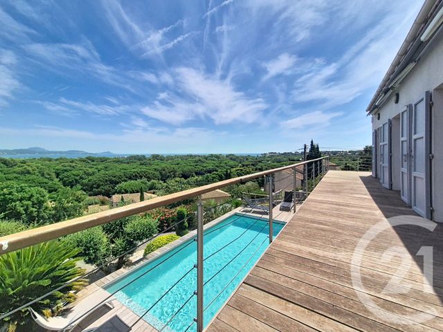 maison à vendre - 7 pièces - 190.0 m2 - FREJUS - 83 - PROVENCE-ALPES-COTE-D-AZUR - Century 21 Sud Habitat