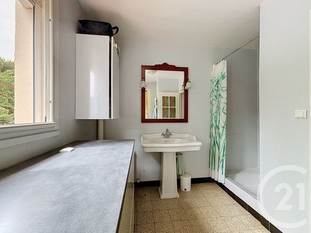 Appartement F2 bis à vendre - 4 pièces - 83.13 m2 - FREJUS - 83 - PROVENCE-ALPES-COTE-D-AZUR - Century 21 Sud Habitat