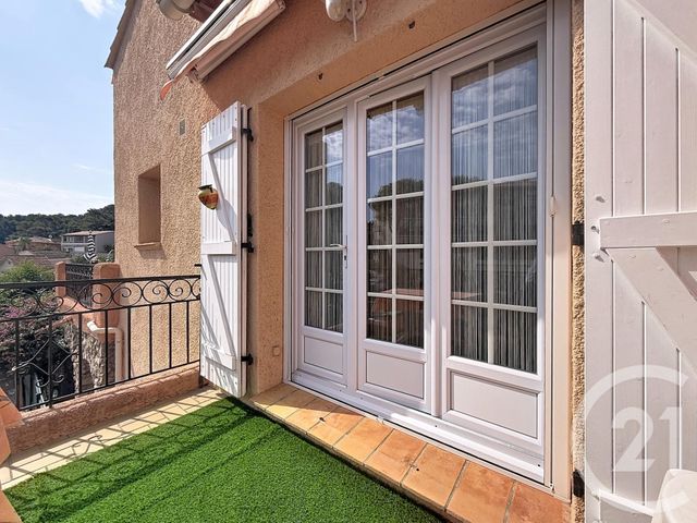 Appartement Studio à vendre - 1 pièce - 22.46 m2 - ST RAPHAEL - 83 - PROVENCE-ALPES-COTE-D-AZUR - Century 21 Sud Habitat