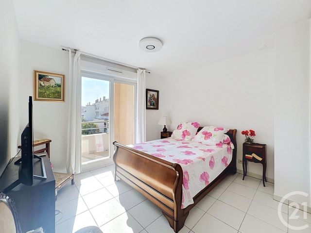 Appartement F4 à vendre - 4 pièces - 107.67 m2 - FREJUS - 83 - PROVENCE-ALPES-COTE-D-AZUR - Century 21 Sud Habitat
