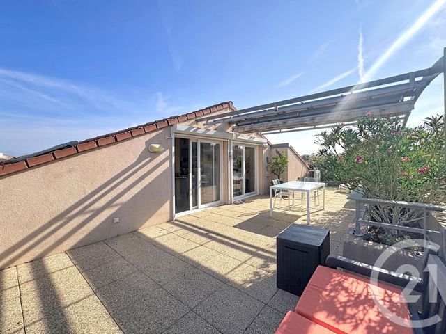 Appartement F4 à vendre - 4 pièces - 107.67 m2 - FREJUS - 83 - PROVENCE-ALPES-COTE-D-AZUR - Century 21 Sud Habitat