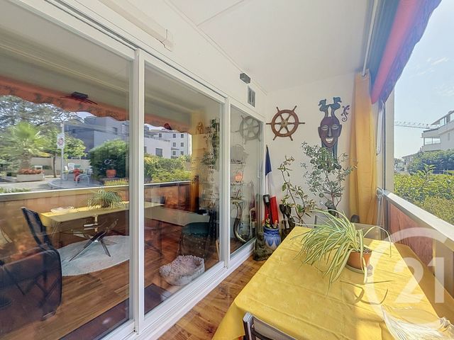 Appartement F3 à vendre - 3 pièces - 64.09 m2 - FREJUS - 83 - PROVENCE-ALPES-COTE-D-AZUR - Century 21 Sud Habitat