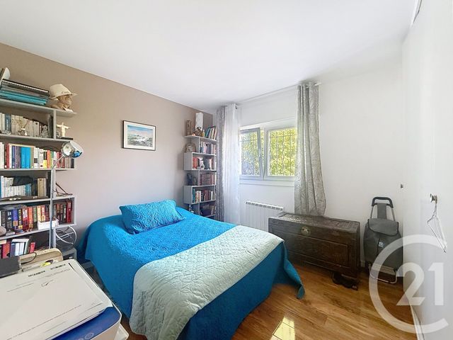 Appartement F3 à vendre - 3 pièces - 64.09 m2 - FREJUS - 83 - PROVENCE-ALPES-COTE-D-AZUR - Century 21 Sud Habitat