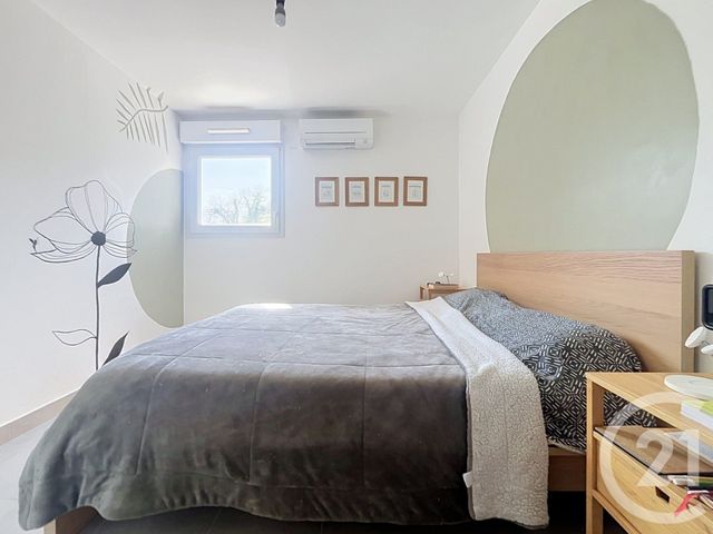Appartement T3 à vendre - 3 pièces - 70.0 m2 - FREJUS - 83 - PROVENCE-ALPES-COTE-D-AZUR - Century 21 Sud Habitat