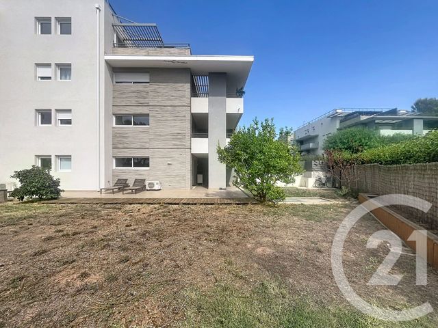 Appartement T3 à vendre - 3 pièces - 70.0 m2 - FREJUS - 83 - PROVENCE-ALPES-COTE-D-AZUR - Century 21 Sud Habitat