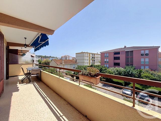 Appartement T3 à vendre - 3 pièces - 62.96 m2 - ST RAPHAEL - 83 - PROVENCE-ALPES-COTE-D-AZUR - Century 21 Sud Habitat