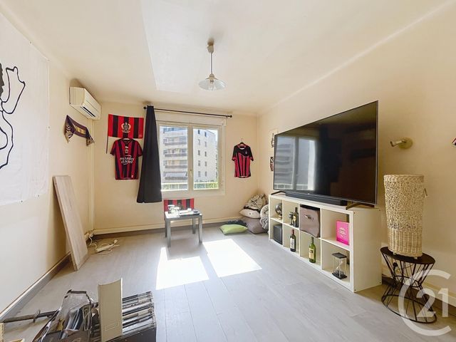 Appartement T4 à vendre - 4 pièces - 73.0 m2 - FREJUS - 83 - PROVENCE-ALPES-COTE-D-AZUR - Century 21 Sud Habitat
