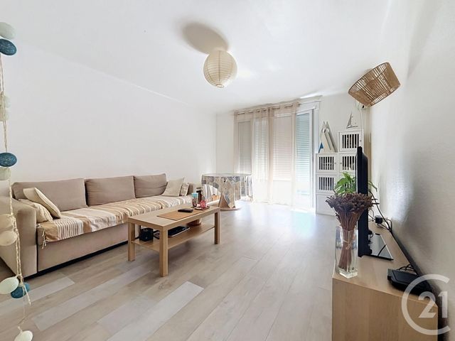Appartement T4 à vendre - 4 pièces - 73.0 m2 - FREJUS - 83 - PROVENCE-ALPES-COTE-D-AZUR - Century 21 Sud Habitat