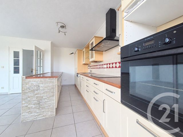 Appartement F3 à vendre - 3 pièces - 75.05 m2 - FREJUS - 83 - PROVENCE-ALPES-COTE-D-AZUR - Century 21 Sud Habitat