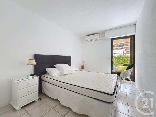 Appartement T2 à vendre - 2 pièces - 38.86 m2 - FREJUS - 83 - PROVENCE-ALPES-COTE-D-AZUR - Century 21 Sud Habitat