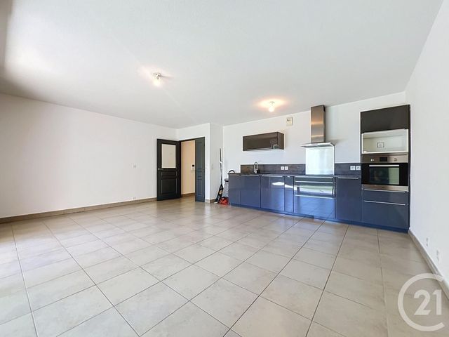 Appartement T3 à vendre - 3 pièces - 67.72 m2 - FREJUS - 83 - PROVENCE-ALPES-COTE-D-AZUR - Century 21 Sud Habitat