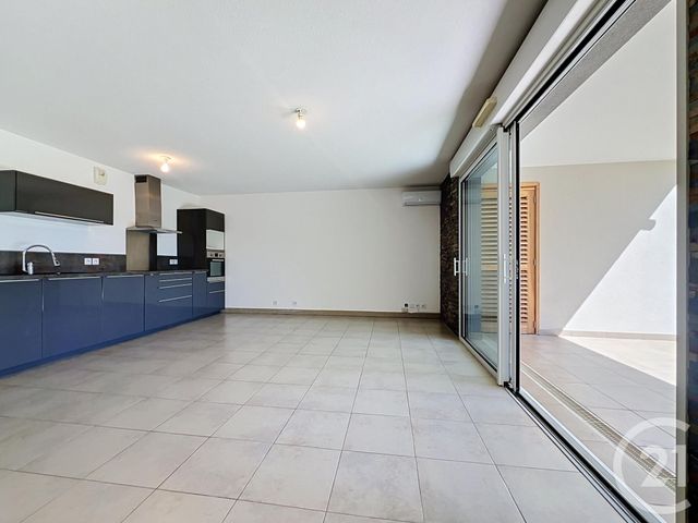 Appartement T3 à vendre - 3 pièces - 67.72 m2 - FREJUS - 83 - PROVENCE-ALPES-COTE-D-AZUR - Century 21 Sud Habitat