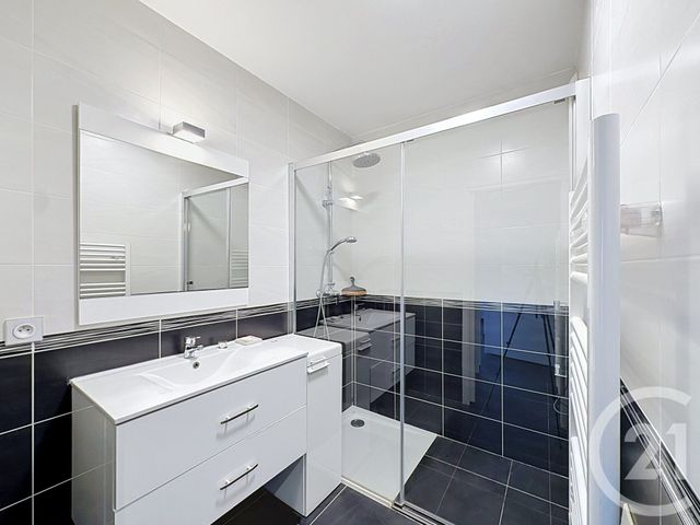 Appartement T4 à vendre - 4 pièces - 89.09 m2 - FREJUS - 83 - PROVENCE-ALPES-COTE-D-AZUR - Century 21 Sud Habitat