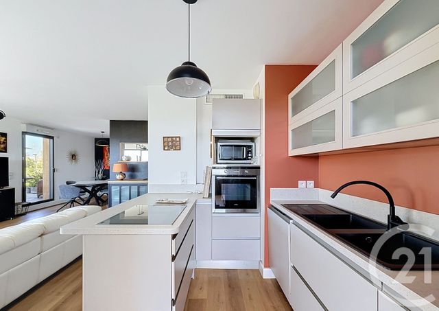 Appartement T4 à vendre - 4 pièces - 89.09 m2 - FREJUS - 83 - PROVENCE-ALPES-COTE-D-AZUR - Century 21 Sud Habitat