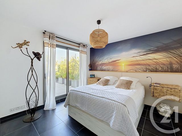 Appartement T4 à vendre - 4 pièces - 89.09 m2 - FREJUS - 83 - PROVENCE-ALPES-COTE-D-AZUR - Century 21 Sud Habitat