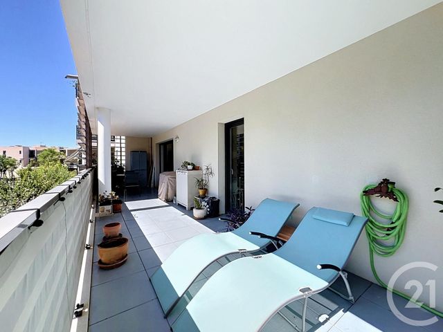 Appartement T3 à vendre - 3 pièces - 78.54 m2 - ST RAPHAEL - 83 - PROVENCE-ALPES-COTE-D-AZUR - Century 21 Sud Habitat